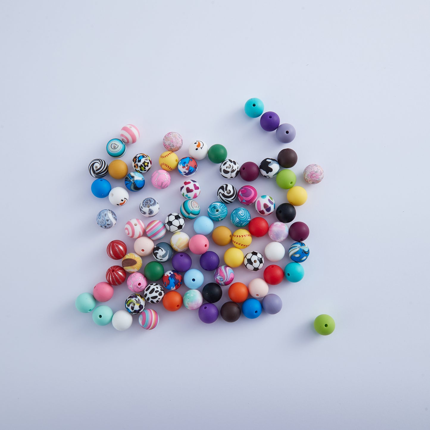 20 bags (beads and focals) +3 gifts choose in live